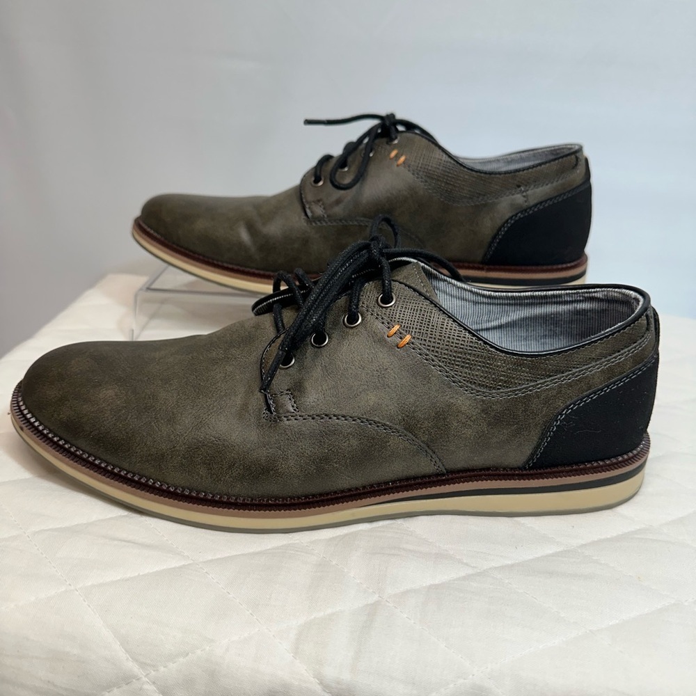 Sonoma Olive and Black Oxfords